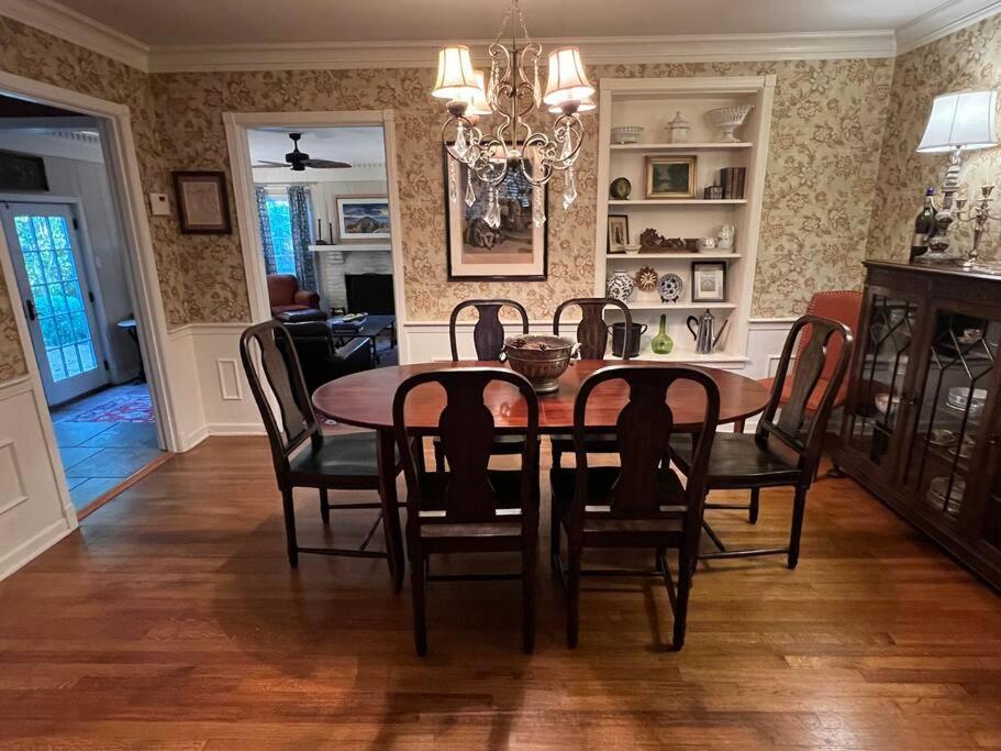 Elegant 6 Bedroom Home In Heart Of Memphis Eksteriør bilde